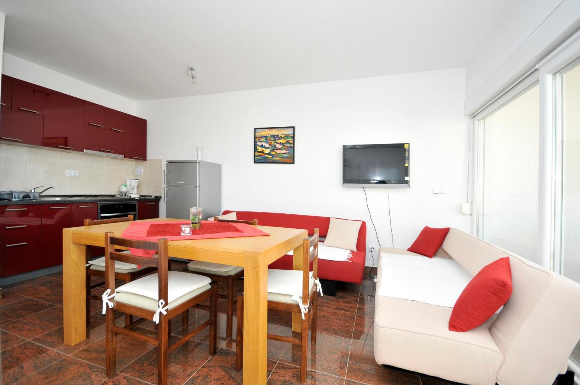 Apartmani Svalina - Seaview And 130M From Beach Trogir Ngoại thất bức ảnh