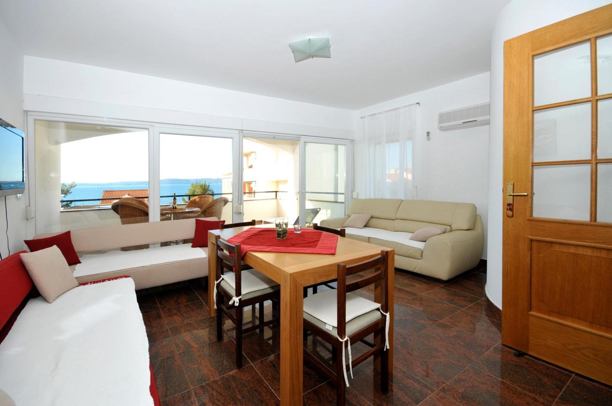Apartmani Svalina - Seaview And 130M From Beach Trogir Ngoại thất bức ảnh