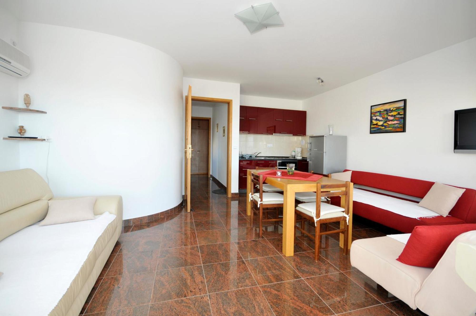 Apartmani Svalina - Seaview And 130M From Beach Trogir Ngoại thất bức ảnh