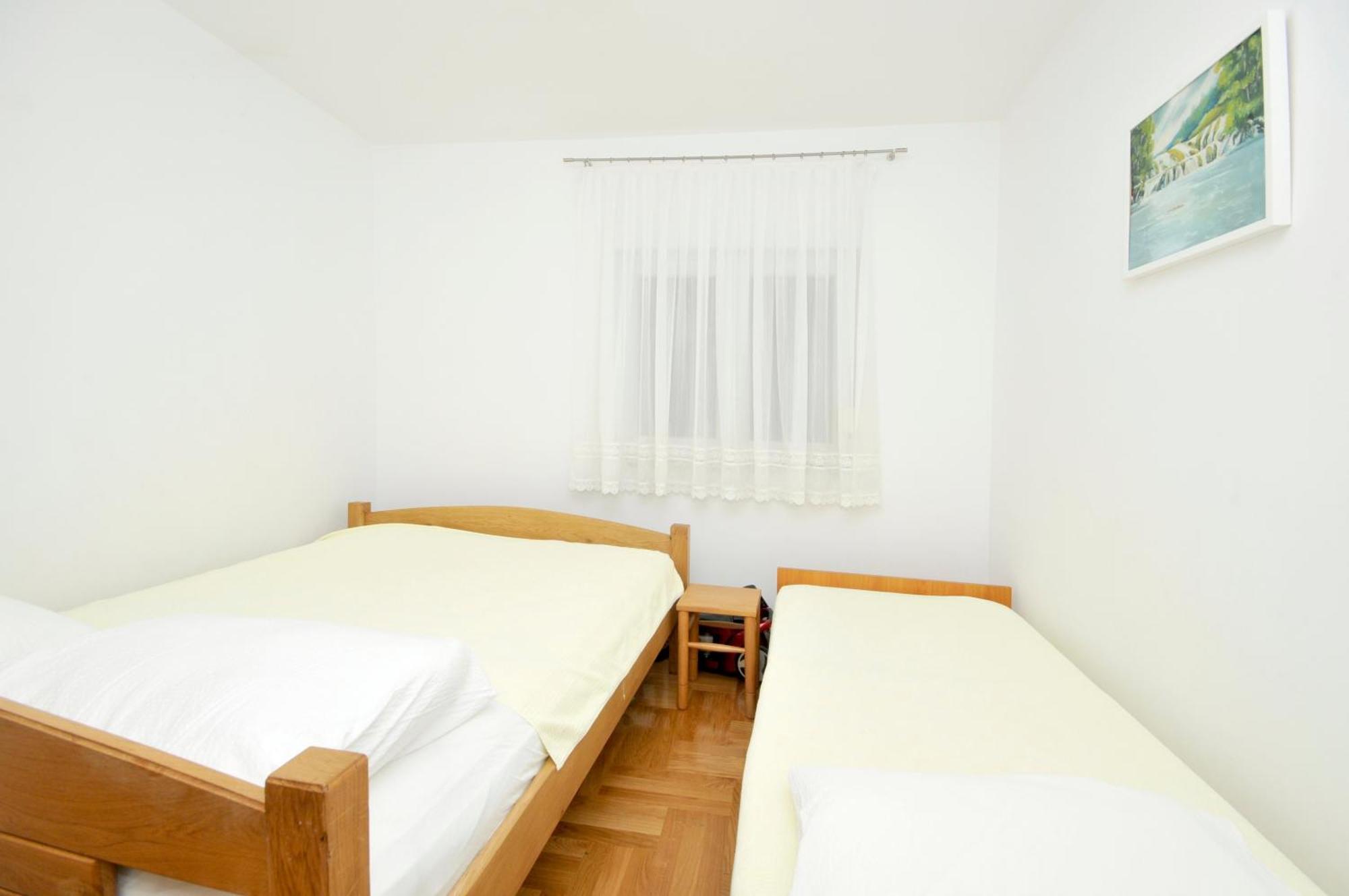 Apartmani Svalina - Seaview And 130M From Beach Trogir Ngoại thất bức ảnh
