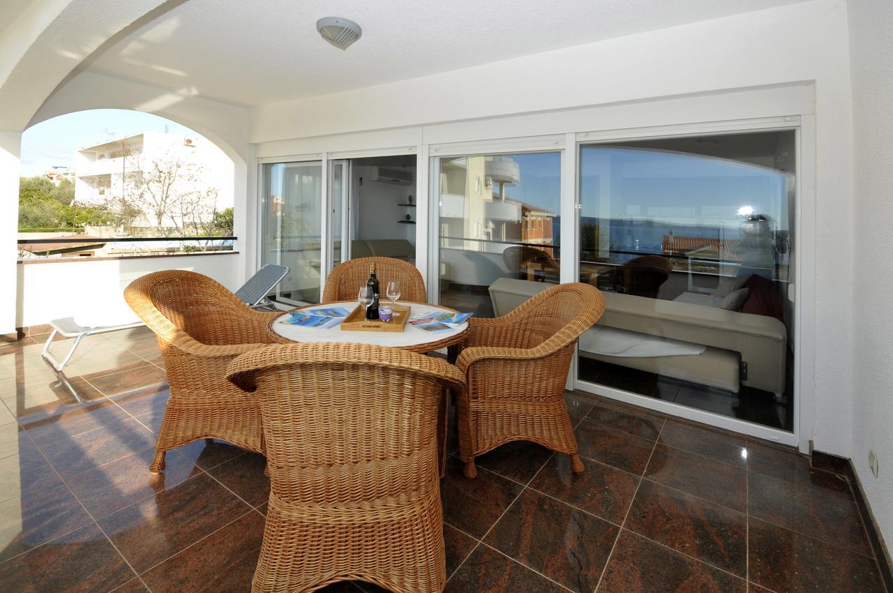 Apartmani Svalina - Seaview And 130M From Beach Trogir Ngoại thất bức ảnh